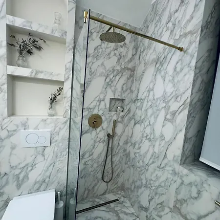 5 Min Walk From Untold * Cluj-Napoca